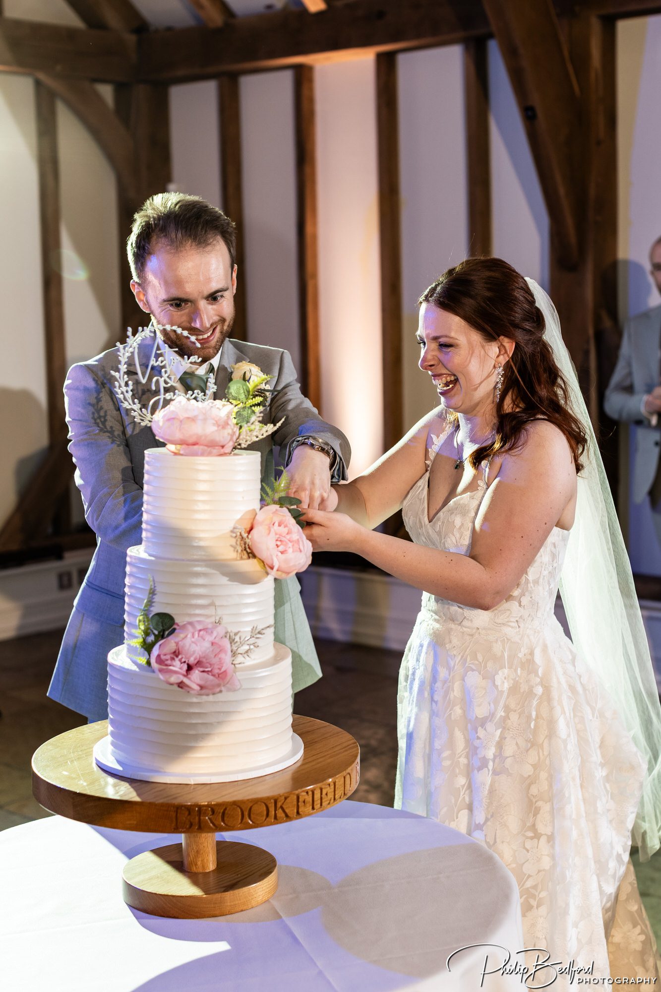 Brookfield Barn Wedding cake